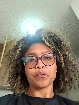 BiiancaEstradaa online show from 28, 9, 2025