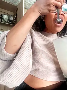 BiiancaEstradaa online show from 8, 2, 2026