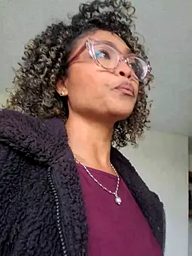 BiiancaEstradaa online show from 18, 2, 2026