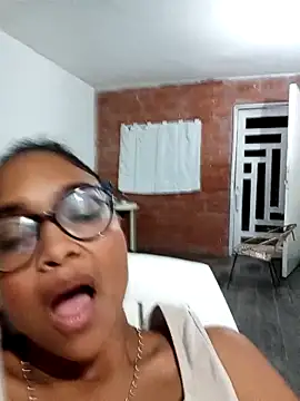 BiiancaEstradaa online show from 27, 3, 2026