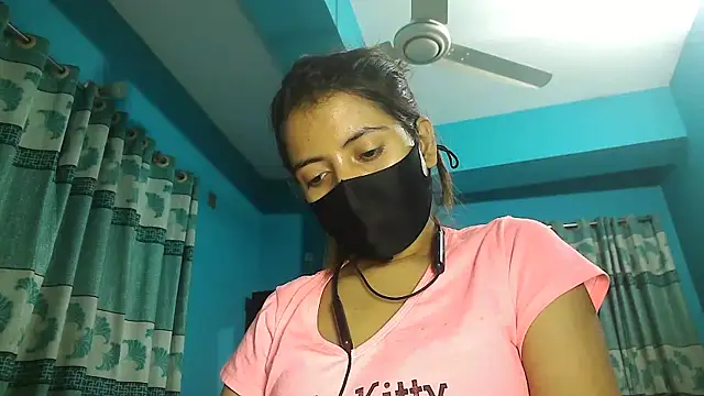 Snapshot of meghbalikargolponoy09 chatting on 14, 12, 2025 meghbalikargolponoy09 online show from 14, 12, 2025