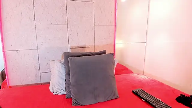 Lushi Love online show from 6, 10, 2025