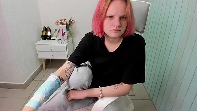 Snapshot of Elieiza_xo chatting on 25, 9, 2025 Elieiza xo online show from 25, 9, 2025