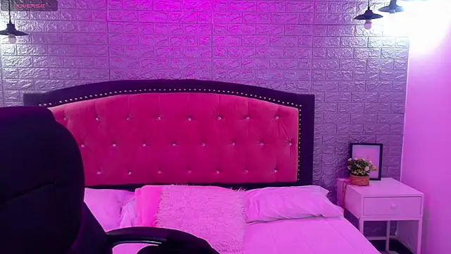 Natalie loffreda online show from 27, 11, 2025