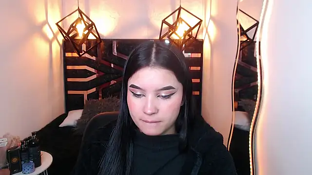 Natalie loffreda online show from 2, 4, 2026