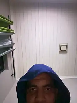 Snapshot of TrustworthyDegree7 chatting on 1, 6, 2026 TrustworthyDegree7 online show from 1, 6, 2026