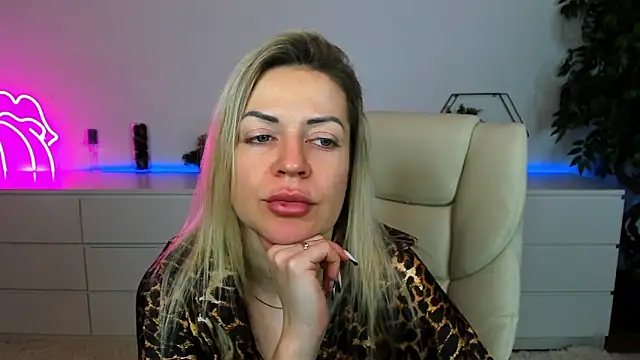 Anna Snows online show from 29, 10, 2025