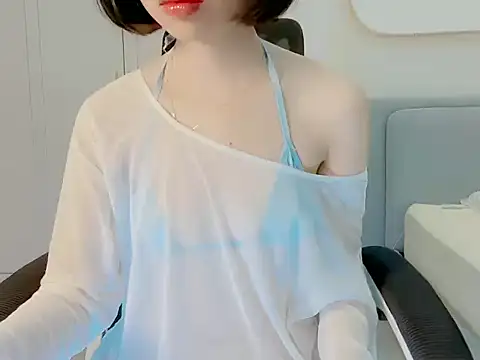 Snapshot of ggLovee chatting on 24, 9, 2025 ggLovee online show from 24, 9, 2025