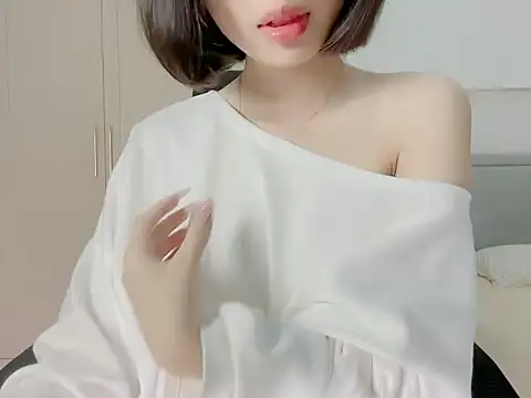 Snapshot of ggLovee chatting on 29, 10, 2025 ggLovee online show from 29, 10, 2025