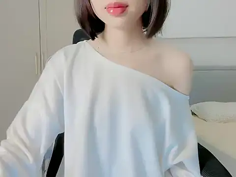 Snapshot of ggLovee chatting on 23, 11, 2025 ggLovee online show from 23, 11, 2025