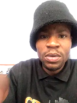 Snapshot of broskies777 chatting on 12, 9, 2025 broskies777 online show from 12, 9, 2025