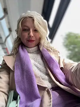 EveLittleSinner online show from 24, 9, 2025