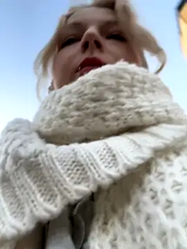 EveLittleSinner online show from 18, 10, 2025