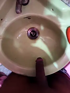 Snapshot of Alimbaby chatting on 16, 11, 2025 Alimbaby online show from 16, 11, 2025