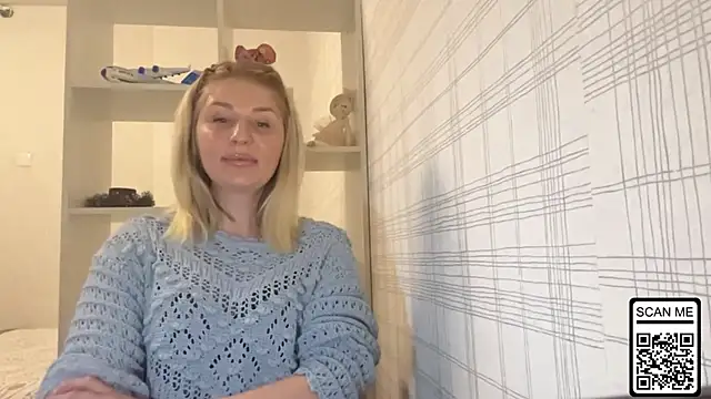 Blondie xoxoxo online show from 28, 11, 2025