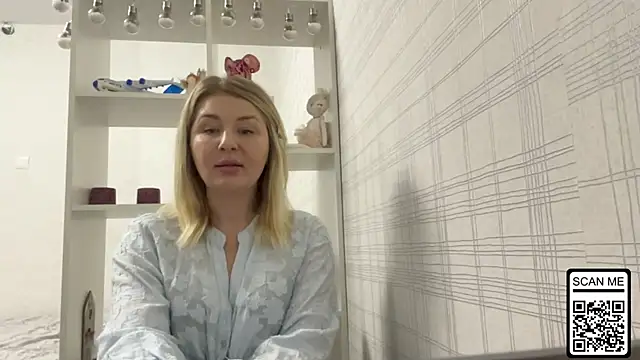 Blondie xoxoxo online show from 10, 1, 2026