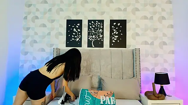 natasha moreno online show from 2, 6, 2026