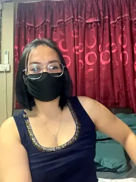 Snapshot of melyiaaa chatting on 3, 12, 2025 melyiaaa online show from 3, 12, 2025