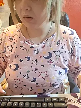 qSensi online show from 28, 11, 2025