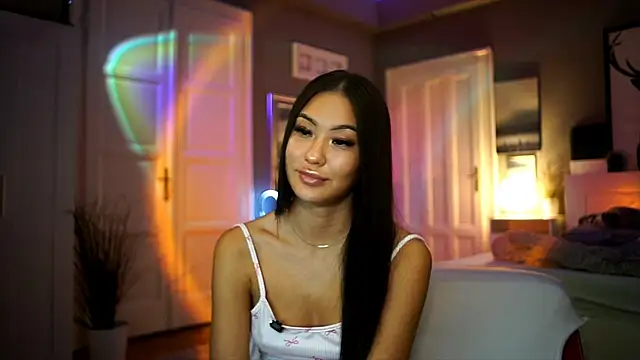 SyrenAsia online show from 2, 10, 2025