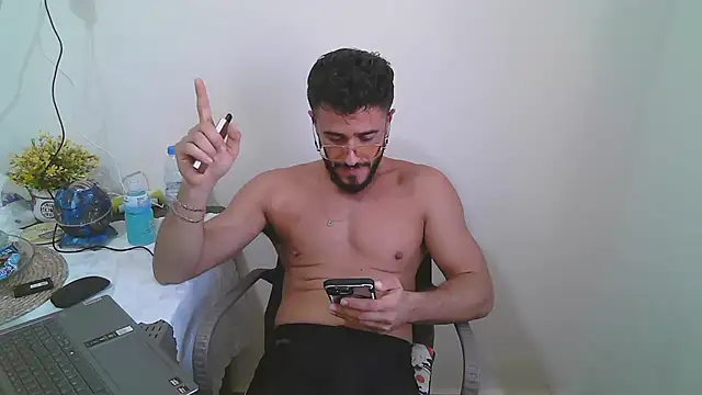 Snapshot of arabiannights66 chatting on 3, 10, 2025 arabiannights66 online show from 3, 10, 2025