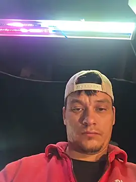 Snapshot of twistafatpipe chatting on 31, 10, 2025 twistafatpipe online show from 31, 10, 2025