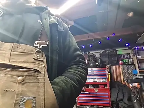 twistafatpipe online show from 2, 3, 2026