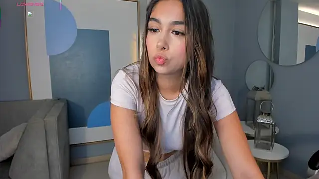 VeronicaBlue online show from 29, 6, 2026
