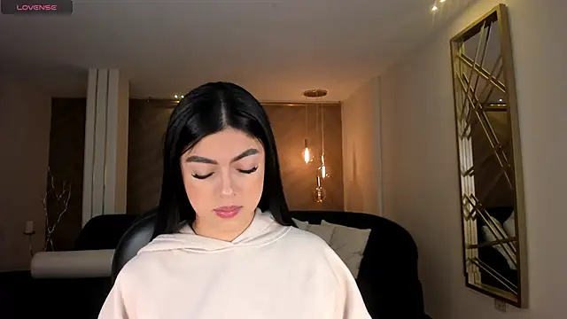 Snapshot of NataliaGaret chatting on 23, 10, 2025 NataliaGaret online show from 23, 10, 2025