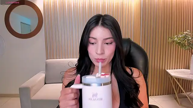 MaddisonTaylor1 online show from 4, 4, 2026