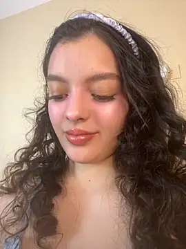 Snapshot of AriaHeavenss chatting on 30, 9, 2025 AriaHeavenss online show from 30, 9, 2025