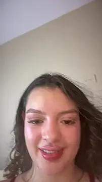 Snapshot of AriaHeavenss chatting on 8, 11, 2025 AriaHeavenss online show from 8, 11, 2025