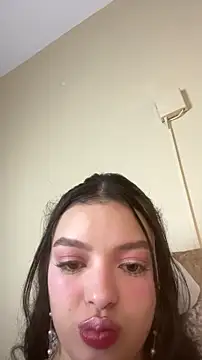 Snapshot of AriaHeavenss chatting on 18, 11, 2025 AriaHeavenss online show from 18, 11, 2025