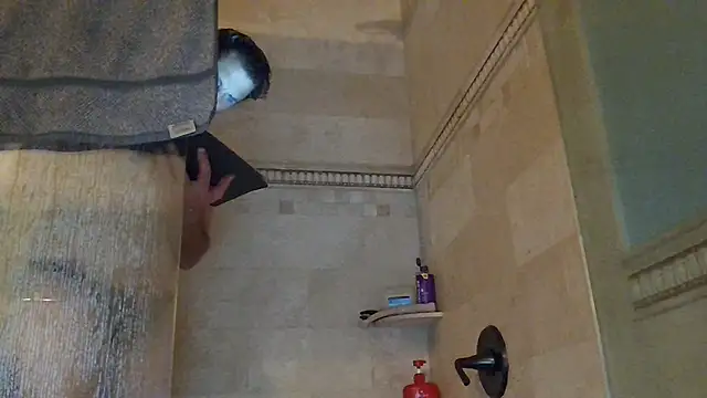 TallDrink11 online show from 17, 9, 2025