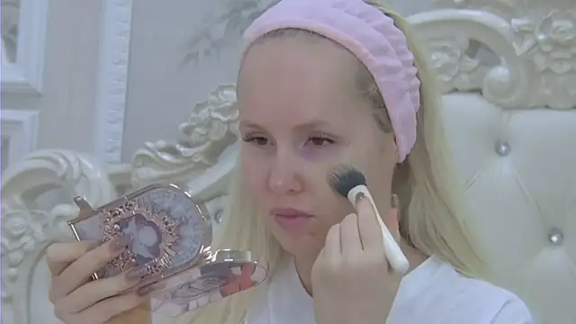 EllieFrosty  online show from 19, 3, 2026