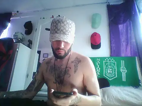 Snapshot of vegato_21 chatting on 7, 5, 2026 vegato 21 online show from 7, 5, 2026