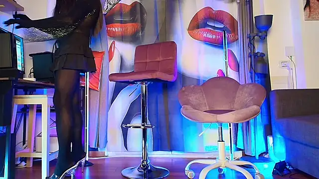 utopia2025 online show from 11, 2, 2026