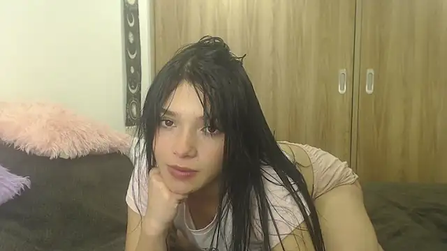 Snapshot of Lunx_Bbita chatting on 19, 12, 2025 Lunx Bbita online show from 19, 12, 2025