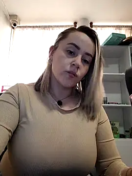 CurvyLust x online show from 5, 11, 2025