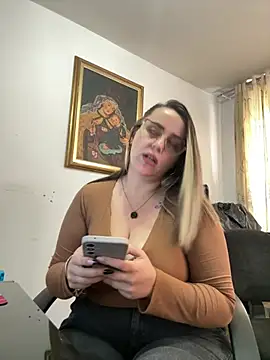 CurvyLust x online show from 12, 5, 2026