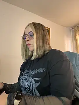 CurvyLust x online show from 20, 6, 2026