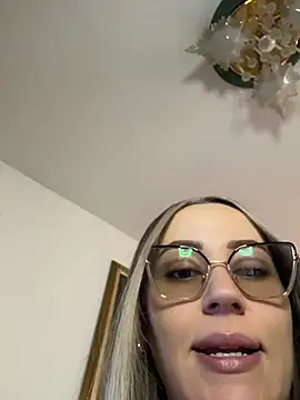 CurvyLust x online show from 26, 6, 2026