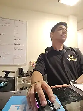 Juann-cock online show from 6, 3, 2026