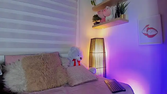 sara madrid online show from 9, 4, 2026