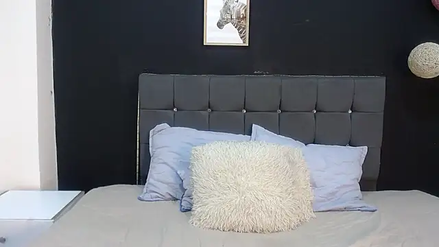 nicolee 8 online show from 26, 9, 2025