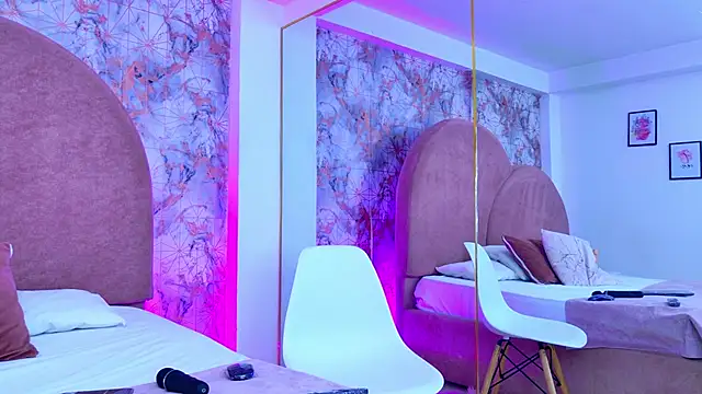 Snapshot of Samanta_Isel chatting on 2, 2, 2026 Samanta Isel online show from 2, 2, 2026