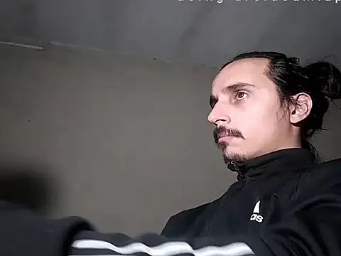 Snapshot of papito20cm chatting on 1, 6, 2026 papito20cm online show from 1, 6, 2026