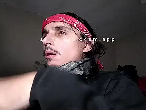 Snapshot of papito20cm chatting on 4, 7, 2026 papito20cm online show from 4, 7, 2026