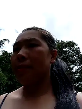 Snapshot of quynhkoolbae chatting on 24, 9, 2025 quynhkoolbae online show from 24, 9, 2025