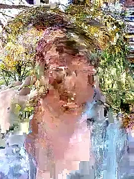 Snapshot of quynhkoolbae chatting on 27, 11, 2025 quynhkoolbae online show from 27, 11, 2025